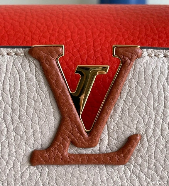 WIS CAPUCINES VUITTON LOUIS BB 0723